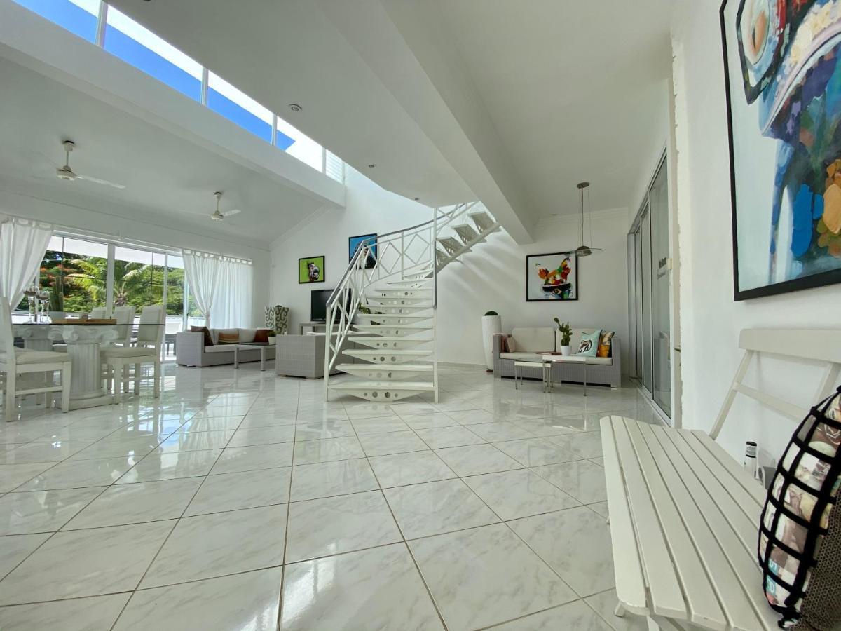 Casa Veintiuno Hotel Sosúa Buitenkant foto